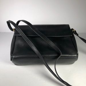 المستغرب lloyd baker bags 